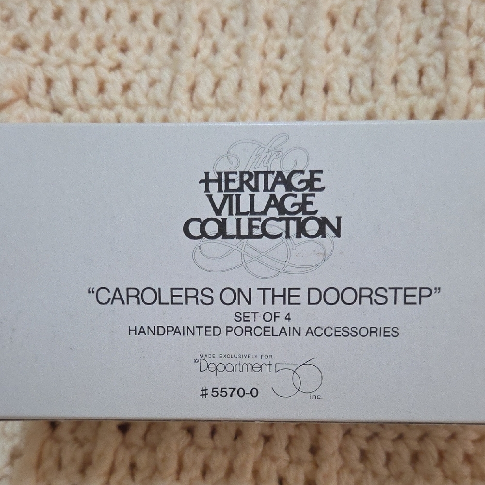 Department 56 Heritage Village Carolers Set - "Carolers On The Doorstep"